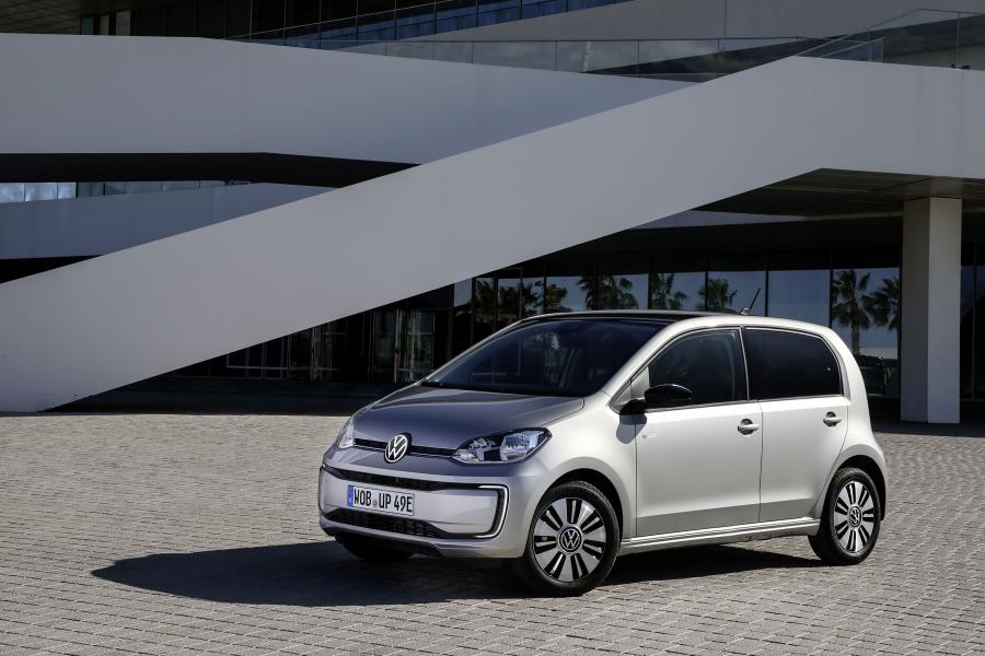  Volkswagen e-up! (Tungsten Silver) 2019 года  (WW) (фото 5 из 5)